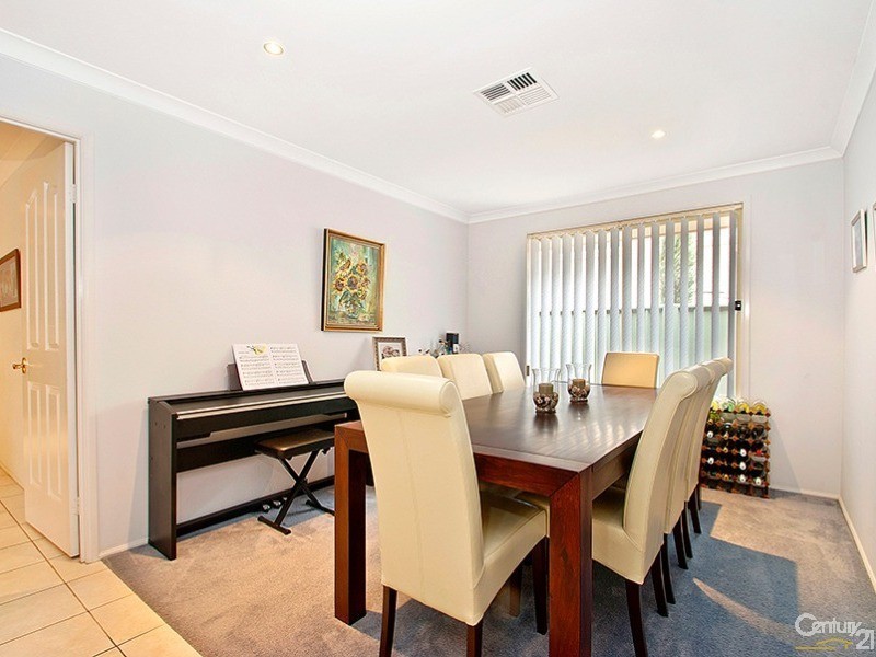 15 Pinehurst Ave, Rouse Hill NSW 2155