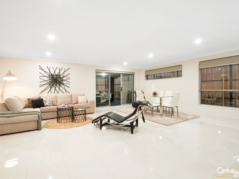 10 Bullaburra St, The Ponds NSW 2769