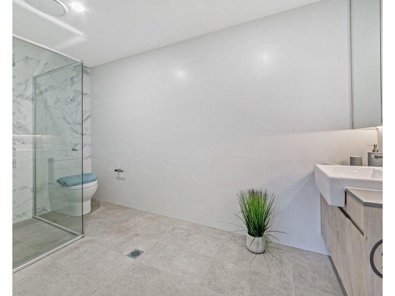 25 Regent Honeyeater Grove, Kellyville NSW 2155