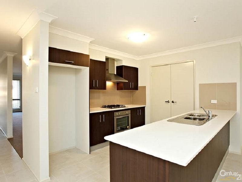 7 Barkala St, The Ponds NSW 2769