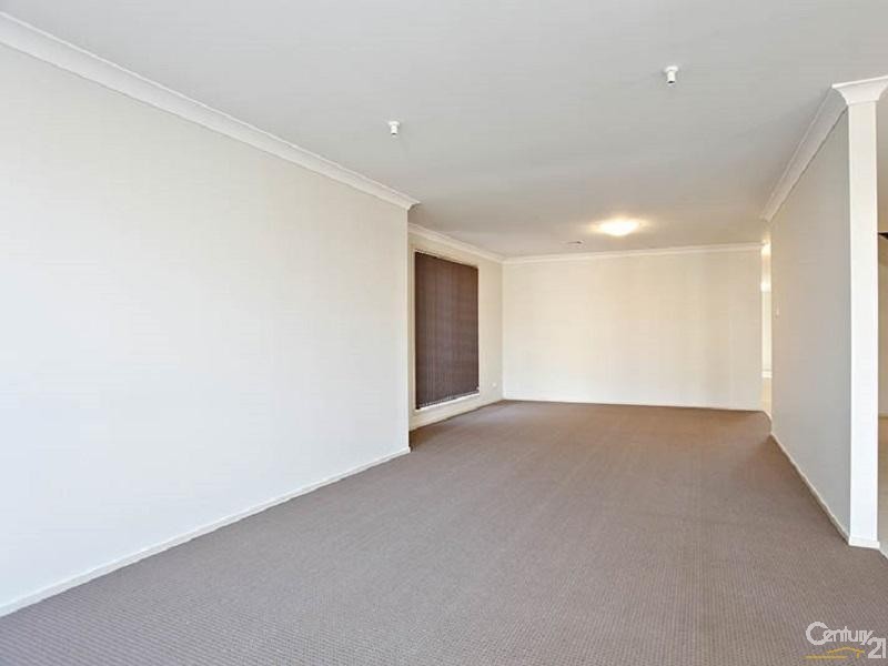 7 Barkala St, The Ponds NSW 2769