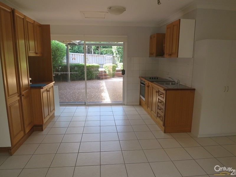 12 Kinsella Court, Kellyville NSW 2155