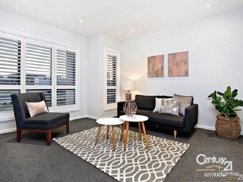 66 Waterfall Blvd, The Ponds NSW 2769