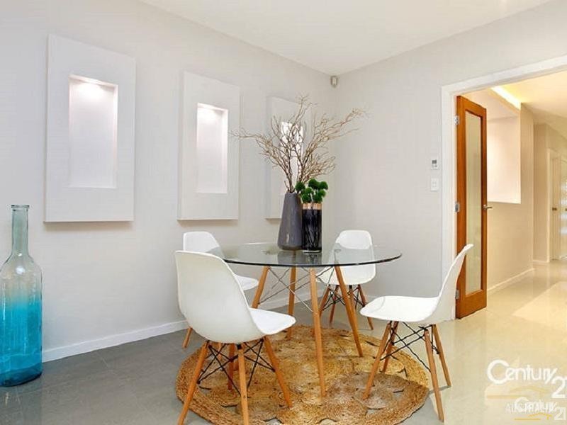 66 Waterfall Blvd, The Ponds NSW 2769