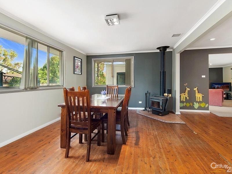 8 Pine Place, Riverstone NSW 2765