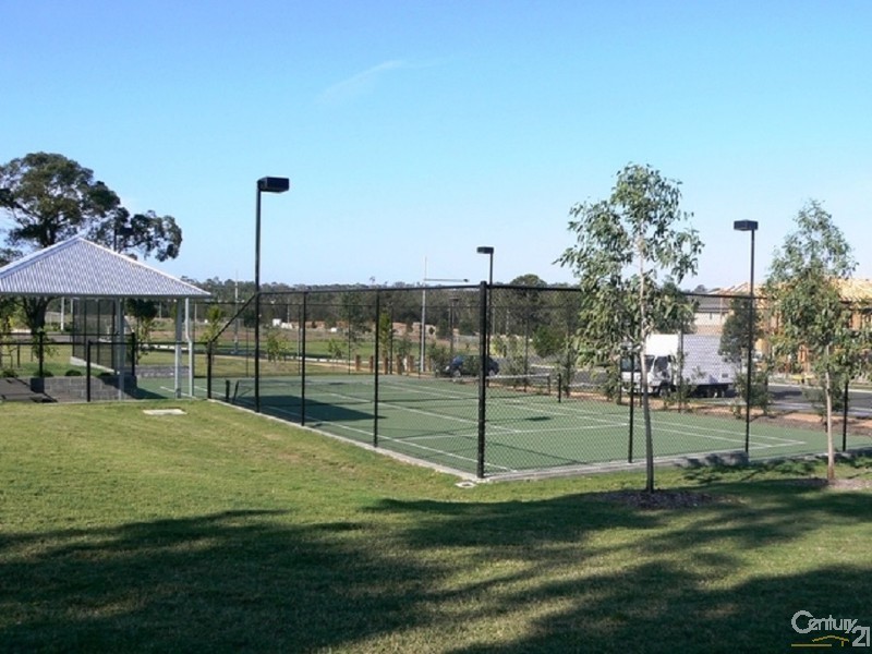 4 Caddies Blvd, Rouse Hill NSW 2155