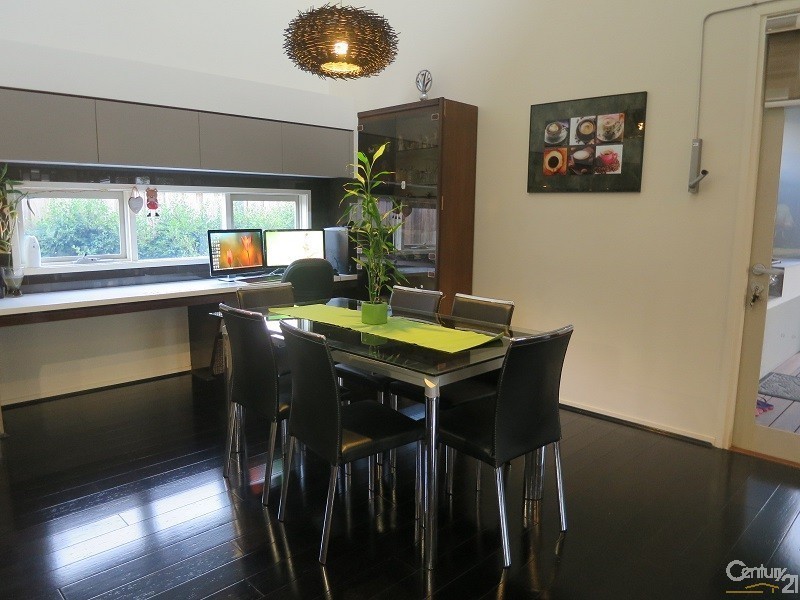 31 Pebble Crescent, The Ponds NSW 2769