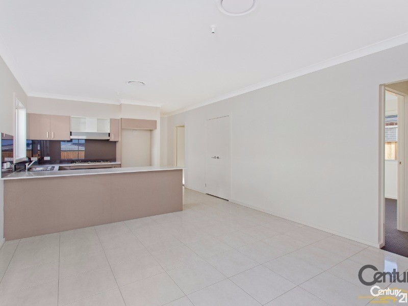 36 Summerland Crescent, Colebee NSW 2761