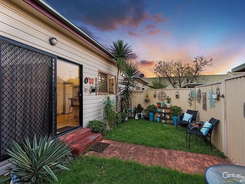 Units 1 and 2 474 George Street, South Windsor NSW 2756