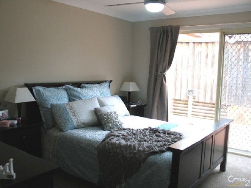 28 Aberdour Ave, Rouse Hill NSW 2155