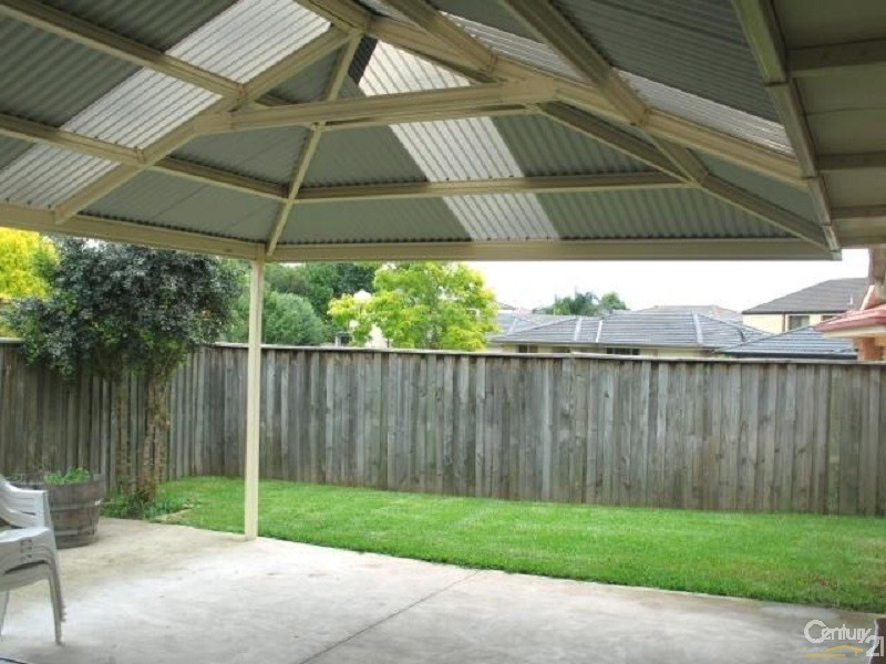 28 Aberdour Ave, Rouse Hill NSW 2155