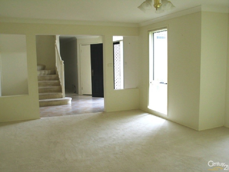 4 Dunbar Place, Kellyville NSW 2155