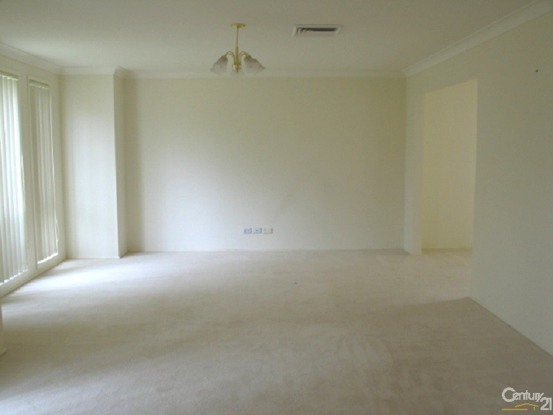 4 Dunbar Place, Kellyville NSW 2155