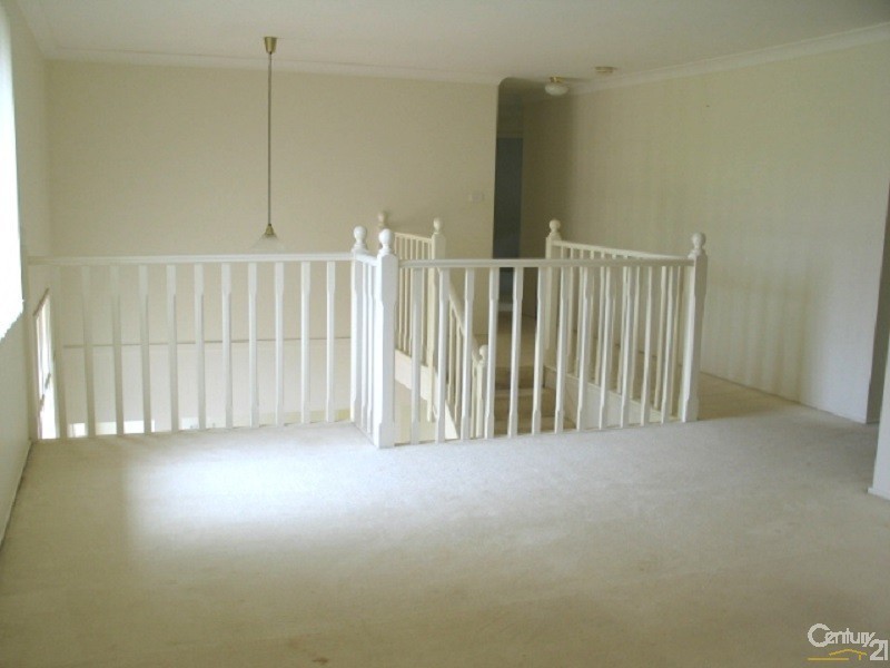 4 Dunbar Place, Kellyville NSW 2155