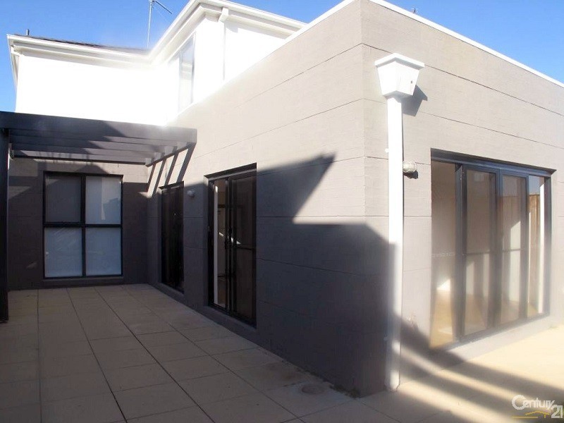 86 Sanctuary Drive, Beaumont Hills NSW 2155