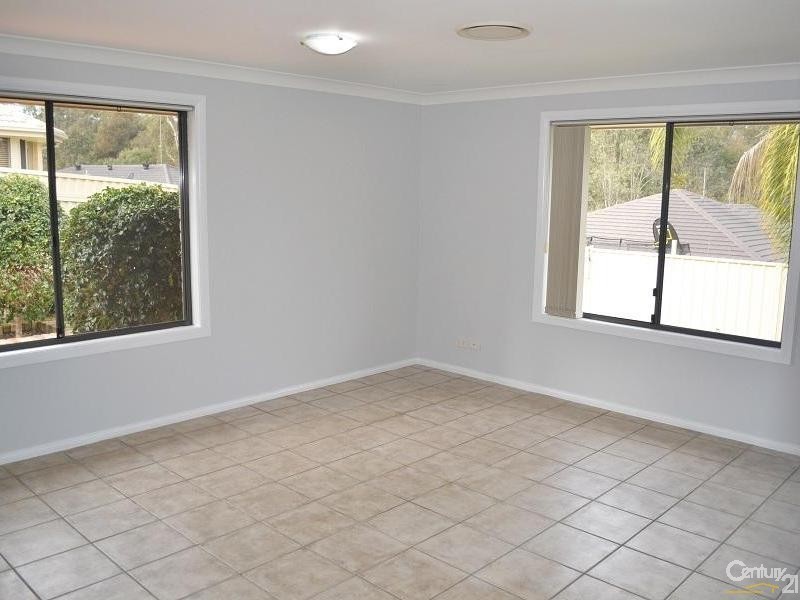 20 Spring Mill Ave, Rouse Hill NSW 2155