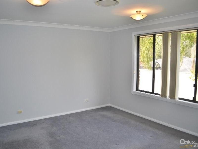 20 Spring Mill Ave, Rouse Hill NSW 2155