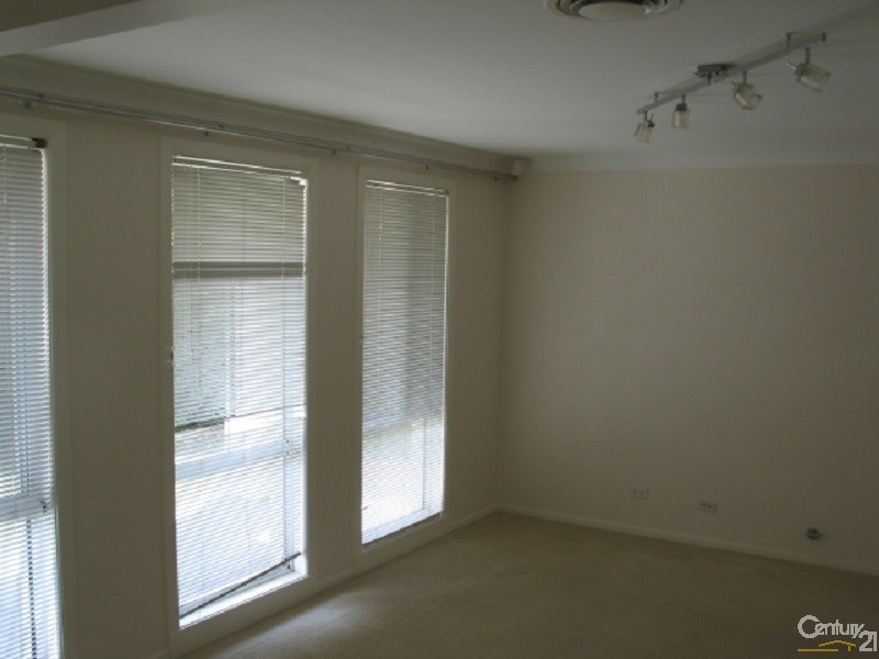 25 Clower Ave, Rouse Hill NSW 2155