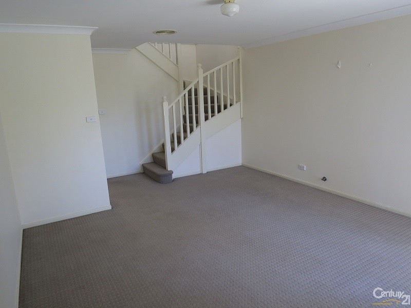 7 Aberdour Ave, Rouse Hill NSW 2155