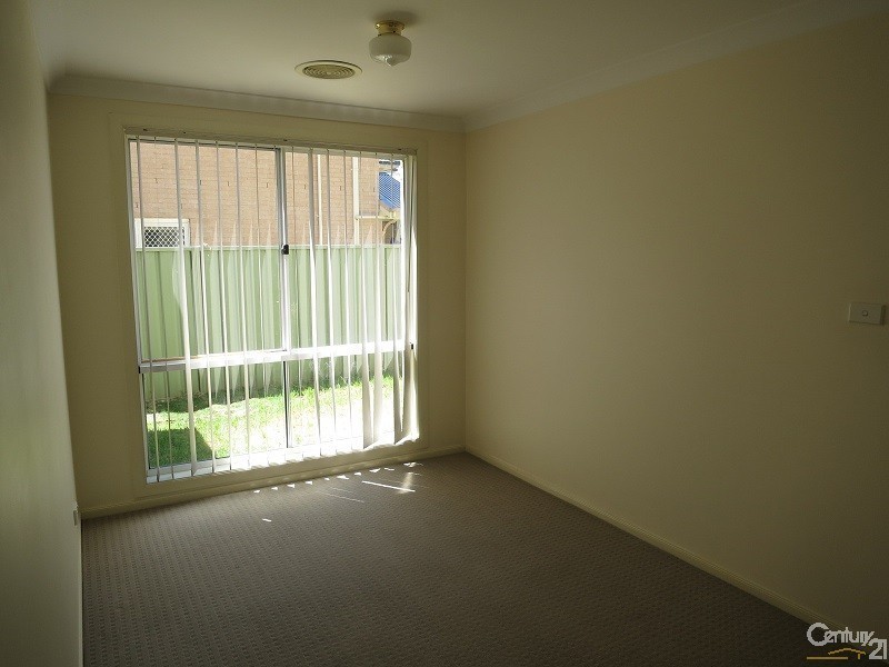 7 Aberdour Ave, Rouse Hill NSW 2155