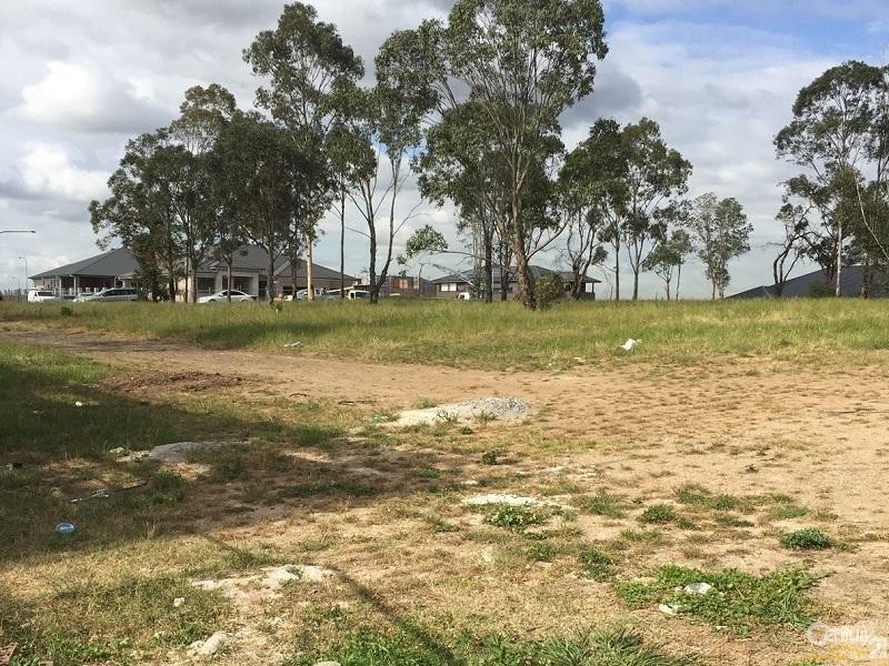 61 Arnold Avenue, Kellyville NSW 2155