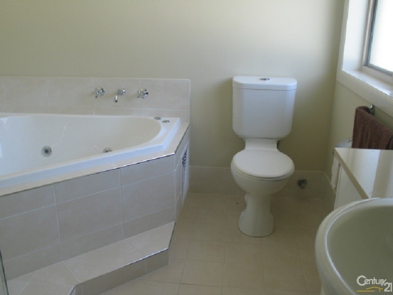 22 Hedge Street, Rouse Hill NSW 2155