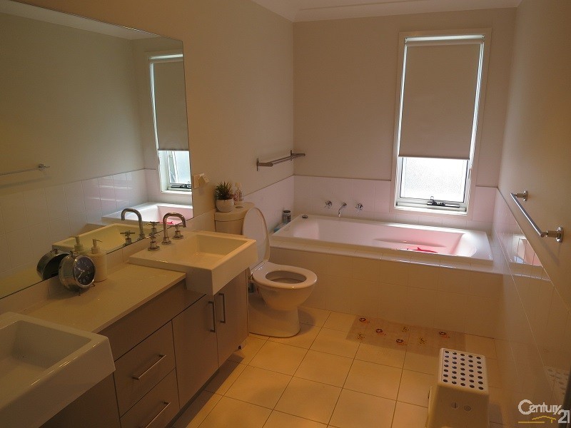 14 Claret Street, The Ponds NSW 2769