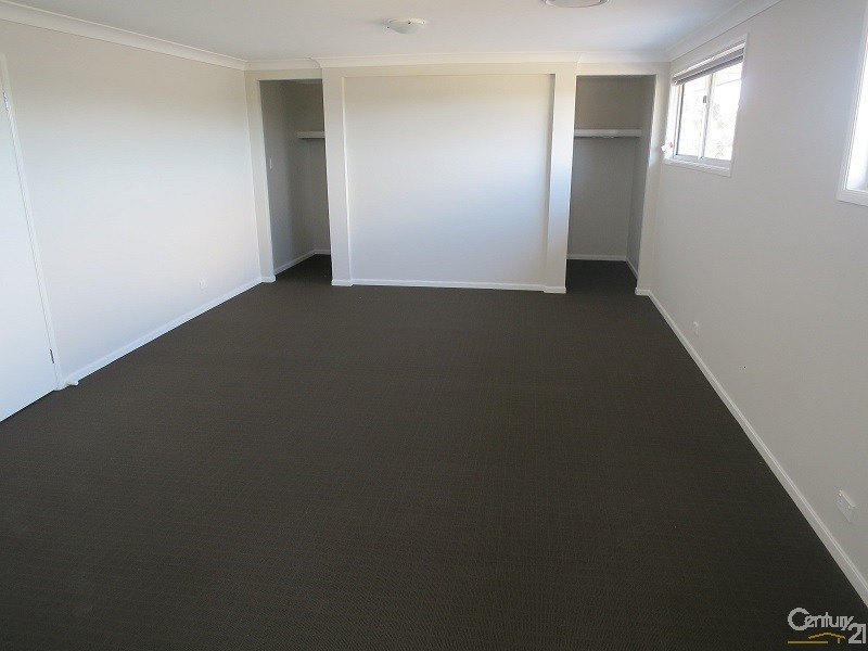 1 Chesterton Ave, Kellyville NSW 2155