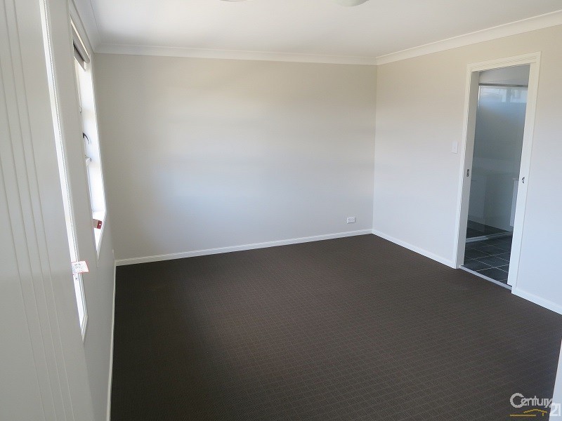 1 Chesterton Ave, Kellyville NSW 2155