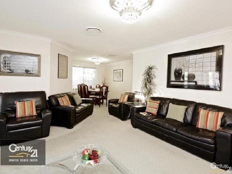 17 Wicklow Place, Rouse Hill NSW 2155