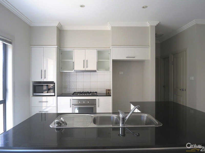 32 Castleford Terrace, Stanhope Gardens NSW 2768