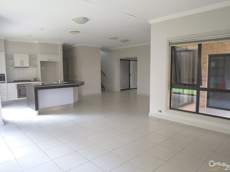 32 Castleford Terrace, Stanhope Gardens NSW 2768