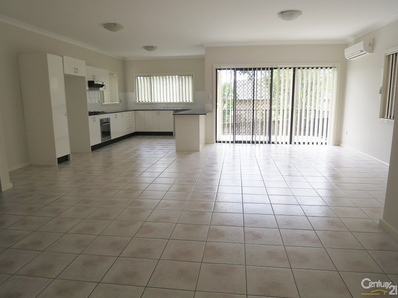 5/14-16 Hannah Ave, Kellyville NSW 2155