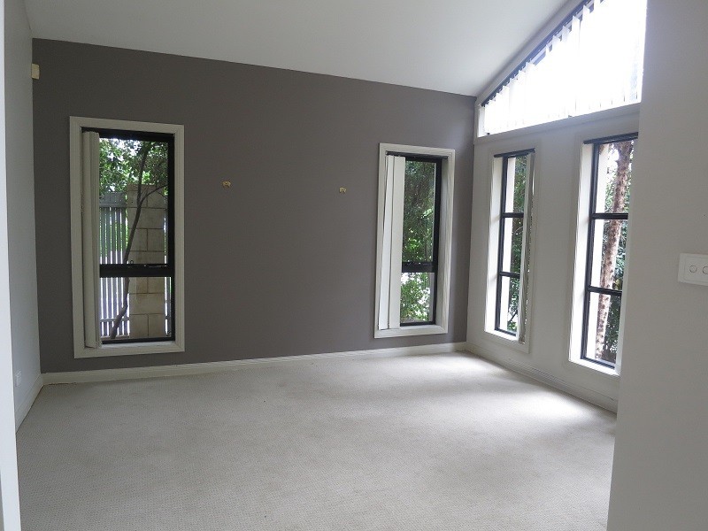 32 Castleford Tce, Stanhope Gardens NSW 2768