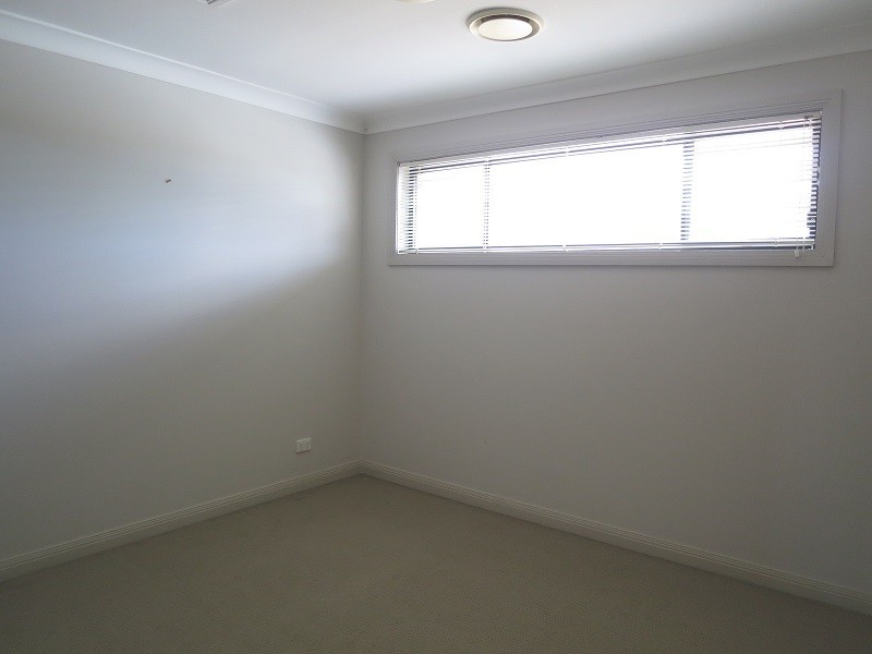 32 Castleford Tce, Stanhope Gardens NSW 2768