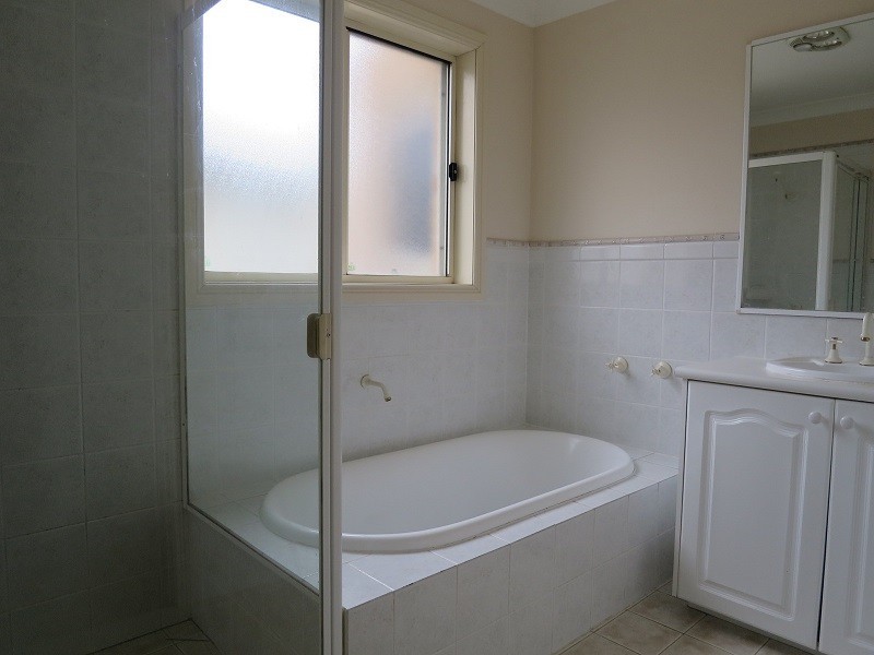 5 Park Ridge Circuit, Kellyville NSW 2155