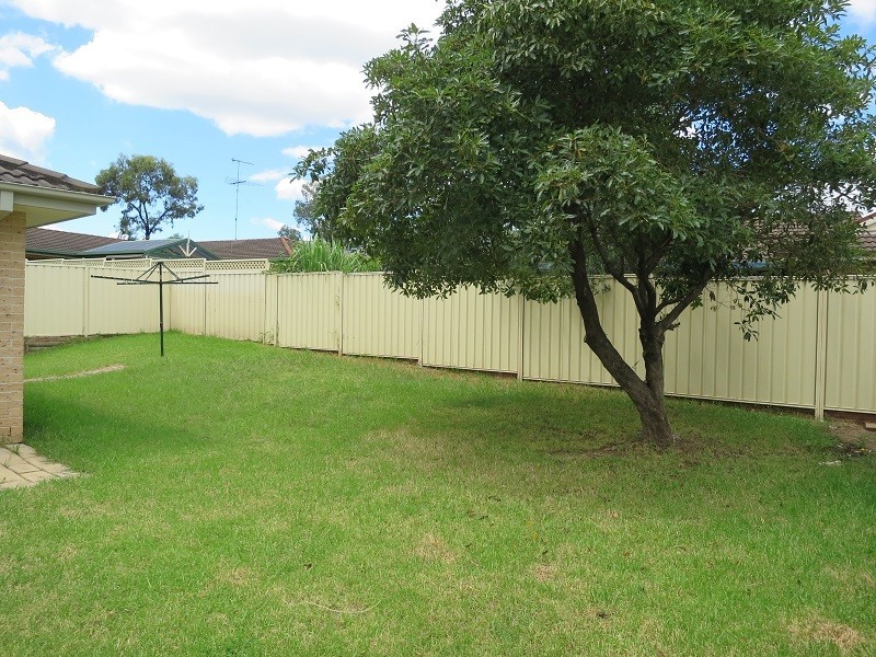 40 Sorrento Drive, Glenwood NSW 2768