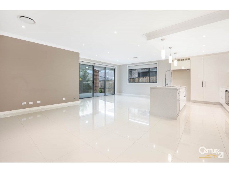 7 Fairfax Street, The Ponds NSW 2769