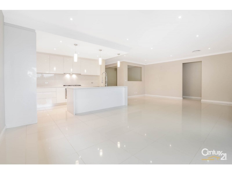 7 Fairfax Street, The Ponds NSW 2769