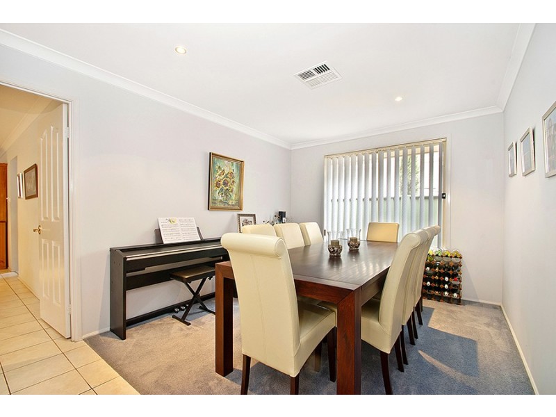 15 Pinehurst Ave, Rouse Hill NSW 2155