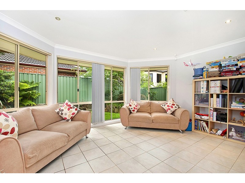 15 Pinehurst Ave, Rouse Hill NSW 2155