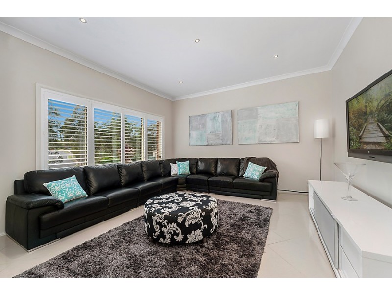 2 Hyatt Close, Rouse Hill NSW 2155