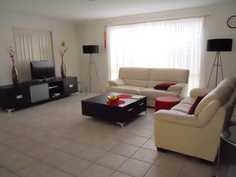 7 Caleen Street, Glenwood NSW 2768