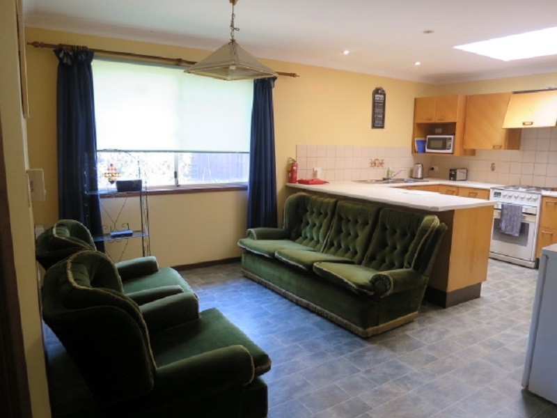 27 Cambridge Street, Blacktown NSW 2148