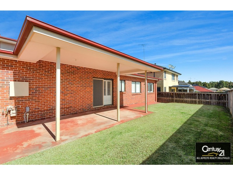 1 Compass Avenue, Beaumont Hills NSW 2155