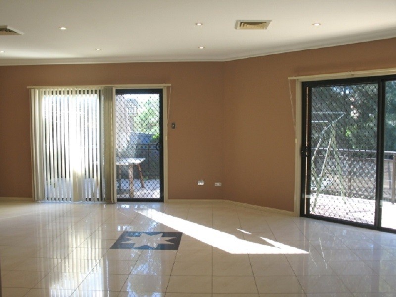 8 Bindaree Place, Kellyville NSW 2155