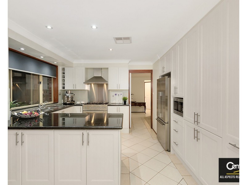 42 Alamar Crescent, Quakers Hill NSW 2763