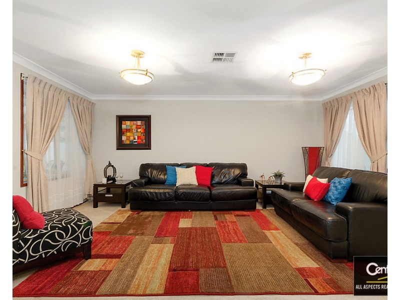 42 Alamar Crescent, Quakers Hill NSW 2763