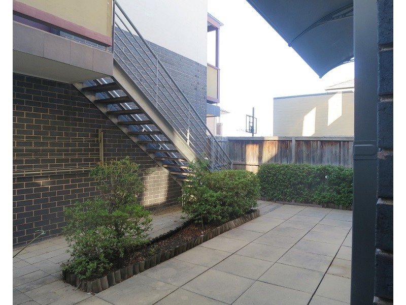 36 Benson Road, Beaumont Hills NSW 2155