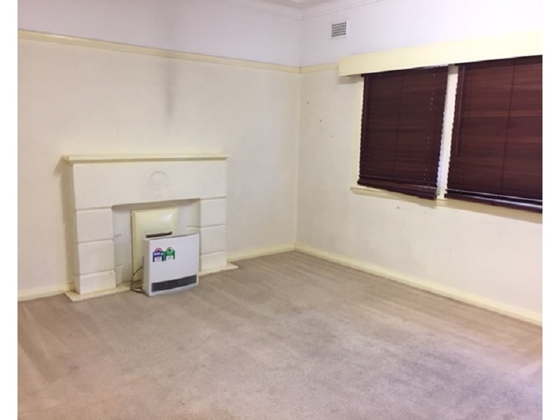 149 Windsor Road, Northmead NSW 2152